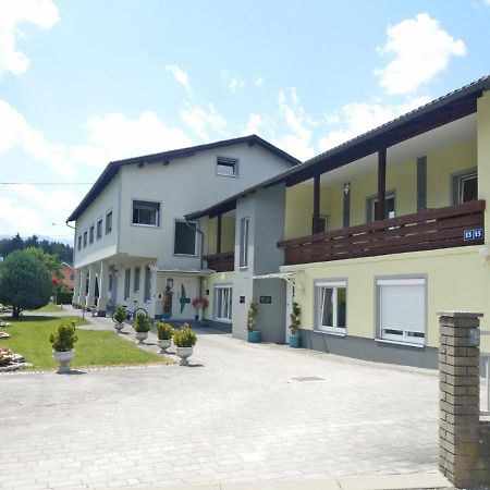 Alpenblick - Modernes Apartment In Ruhelage Villach Ngoại thất bức ảnh